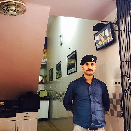 Hotel Ashirwad Udaipur Ngoại thất bức ảnh