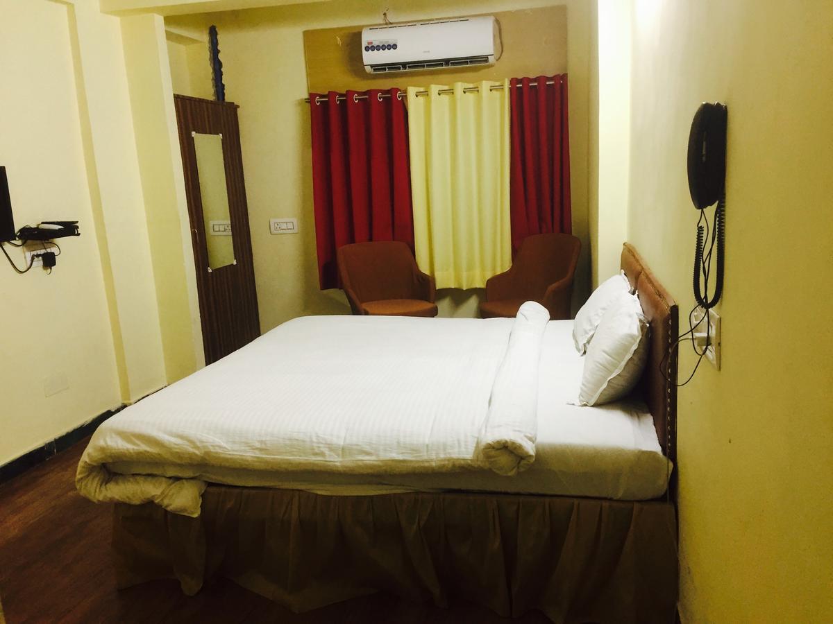 Hotel Ashirwad Udaipur Ngoại thất bức ảnh